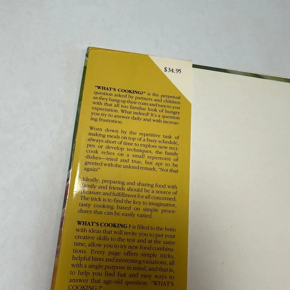 What's Cooking? Cookbook 2000+ Recipes 1990 Hardcover‎ ISBN 2-921171-34-1